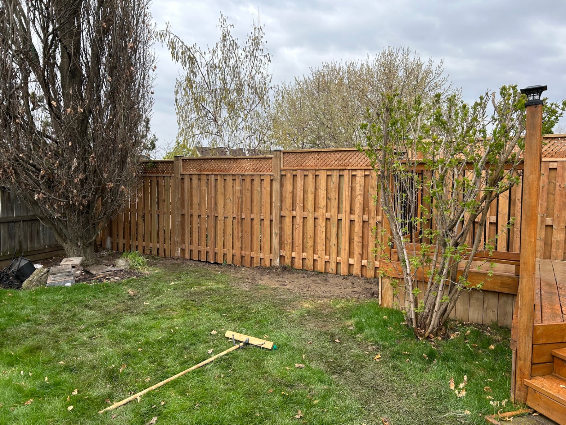 Brampton – Lattice Top Fence